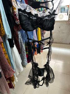 Black Lace Lingerie Set