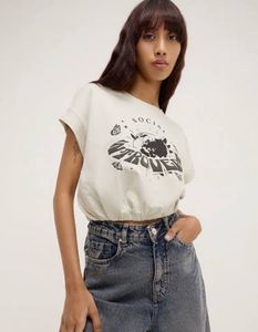 Graphic Print Cropped Top