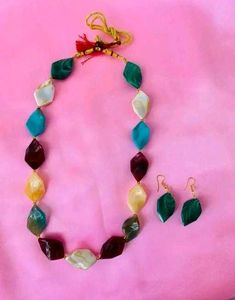 Chic Multi-Color Beaded Necklace &amp; Earrings Set