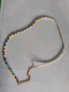 Cute half pearl necklace