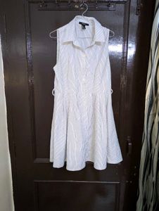 FOREVER 21 Sleeveless Striped Shirt Dress