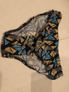Retro Geometric Print Bikini Top