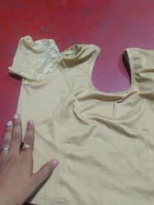 Stitchable All Sarees Matching Armhol Cut Design