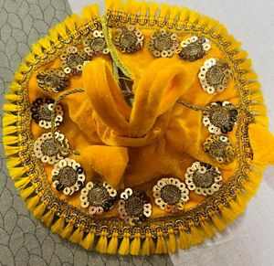 Laddu Gopal Fancy Velvet Dress Size 2,3,4, 5