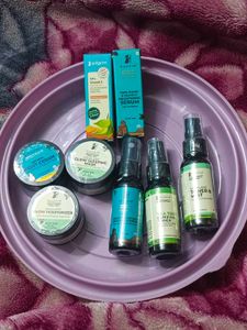 (Pack of 8) Pilgrim Skincare Set