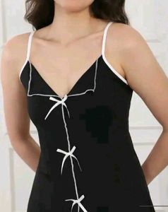Shein Spaghetti Strap Notched Neck ContrastTrim