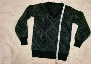 Very Beautiful Warm Sweater Like Top