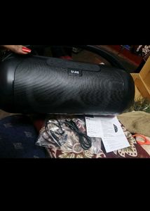 Truke Portable Speaker with RGB LEDs