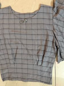 Chic Plaid Flare Sleeve Top