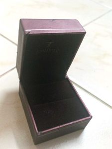 Jewelry Gift Boxes and Cases😍