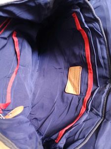 Tommy Hilfiger Messenger Bag