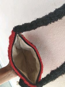 👜Handmade Red &amp; Black Sling Bag