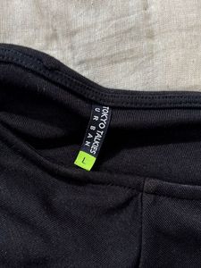 Tokyo talkies black fitted top