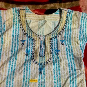 White &amp; Blue Top Simple &amp; Beautiful Embroidery