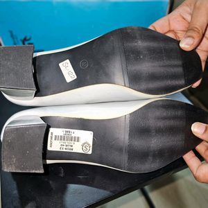 New Chic grey Patent Bow Ballerina Flats
