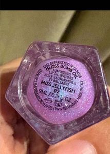 Fenty Beauty Gloss Bomb