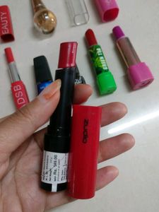 combo lipstick and eye liners