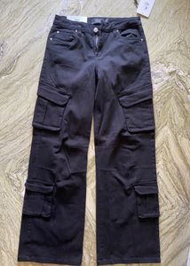 Black cargos