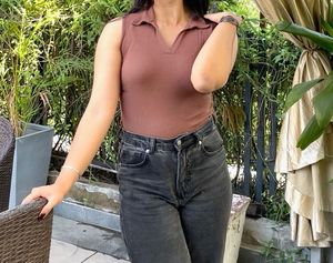 Women Brown Ribbed Collared Top