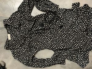 Chic Black &amp; White Polka Dot Dress