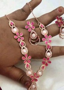 Elite Glittering Jewellery Sets*