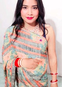 soft crepe silk saree with blouse