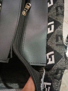 Patterned Tote Bag With Small New Pouch Free