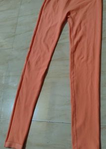 Comfortable Peach Yoga pants