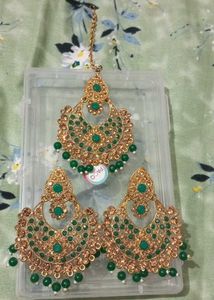 Chandbali Earrings - Green &amp; Gold