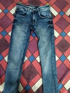 Thread Men's Blue Jeans