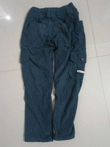 tshirt , shrug and Pant