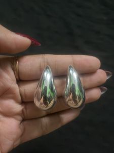 Silver Teardrop Earrings