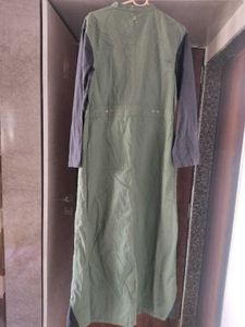 Green and Black Urban Style Abaya