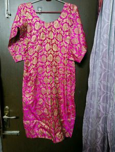 Vibrant Pink Brocade Kurta