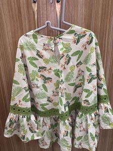 Cute Tropical Print Peplum Top