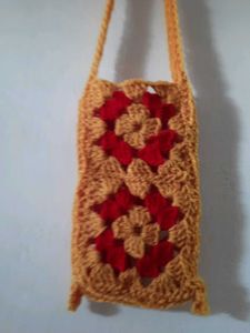 Handmade Crocheted Crossbody Bag for phone