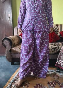 Purple Geometric Print night suit &amp; coat Set