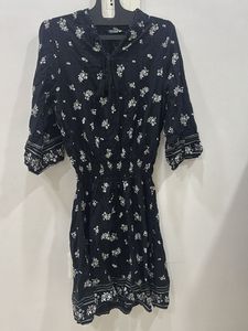 Chic Black Floral Mini Dress