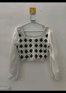 Crochet Crop Blouse with Puff Sleeves