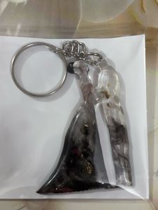 Bride & Groom Resin Keychain2 keychain combo