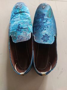 blue color shoes or loafer