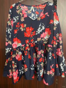 Chic Floral Print Peplum Top