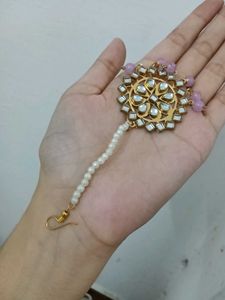 Beautiful Maang Tikka with Pearls
