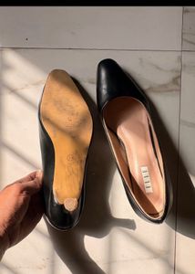 Elle Black Pointed Toe Heels