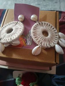 4 Trending Pair of Earrings