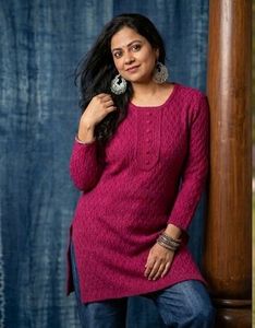 Chic Red Textured Kurta