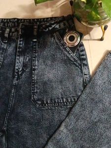 Blue wash cargo