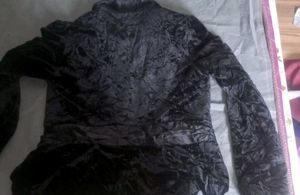 Chic Black Velvet Jacket