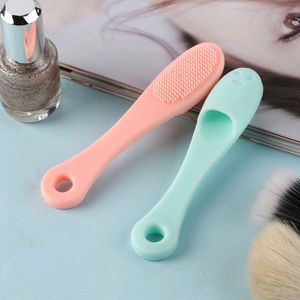 Combo Of 2 Face Scrubber &amp; Sugar Control Hand Clip