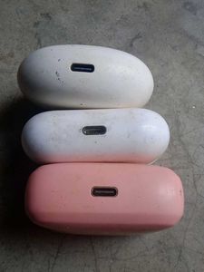 3 earbuds working but need battery